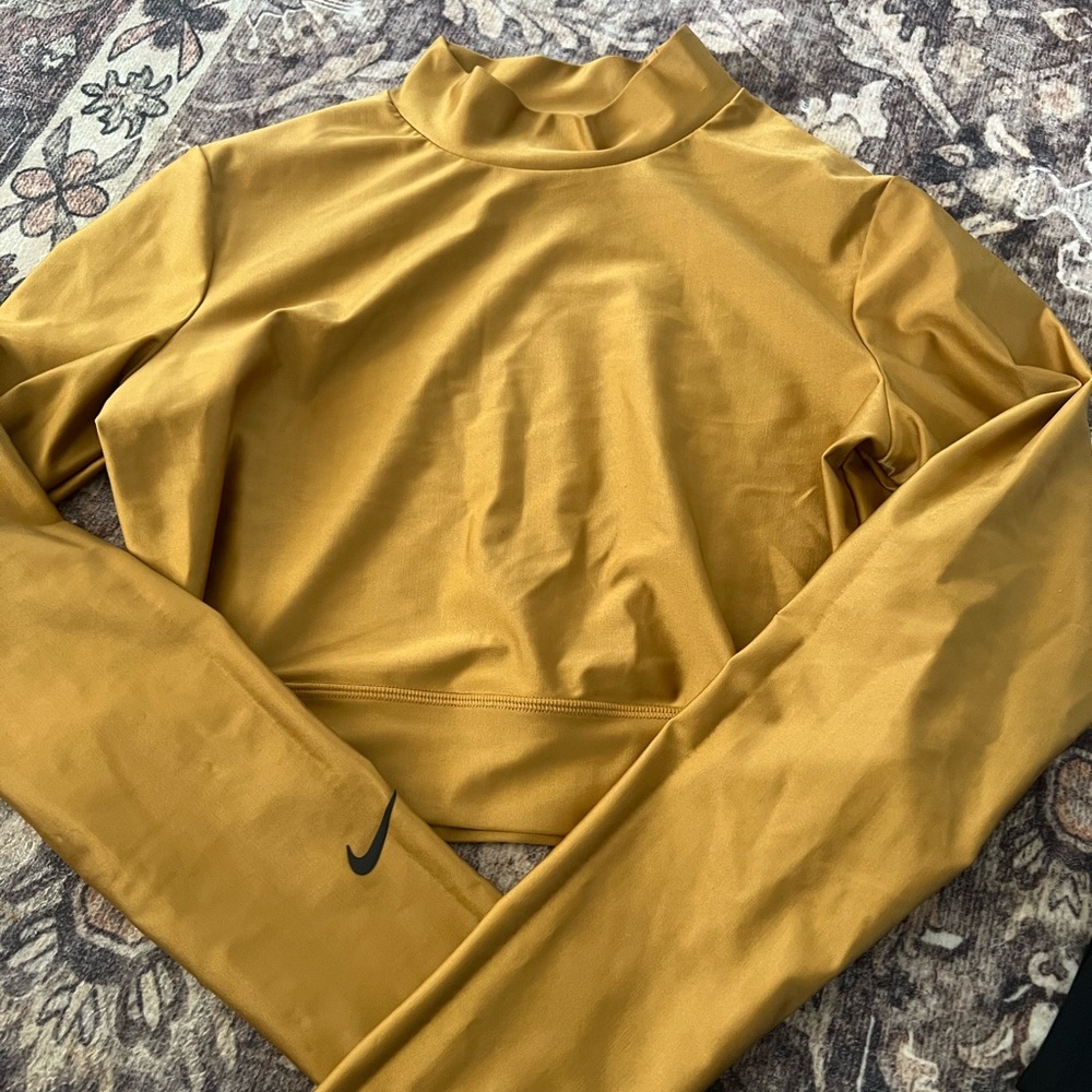 Nike Women's Mustard Yellow Long-Sleeve Crop Top